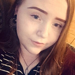 Meet your Posher, Mackenzie